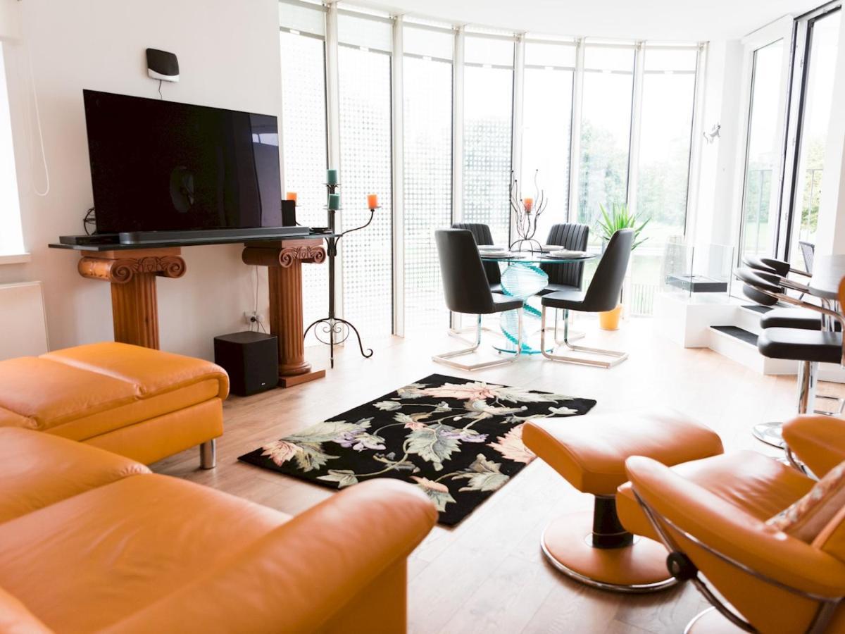 Pass The Keys Stylish 2Bed Rental Unit Glasgow Green Extérieur photo