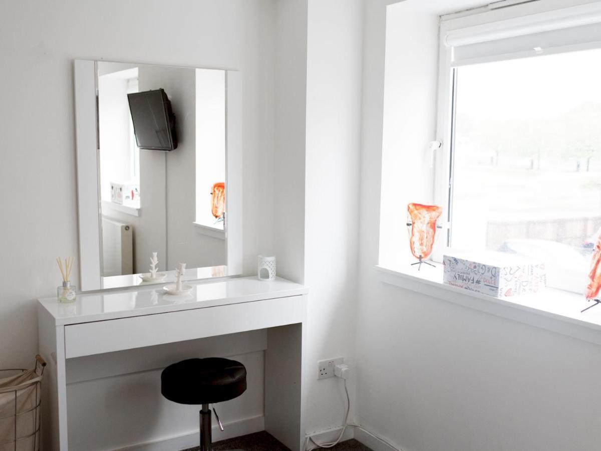 Pass The Keys Stylish 2Bed Rental Unit Glasgow Green Extérieur photo