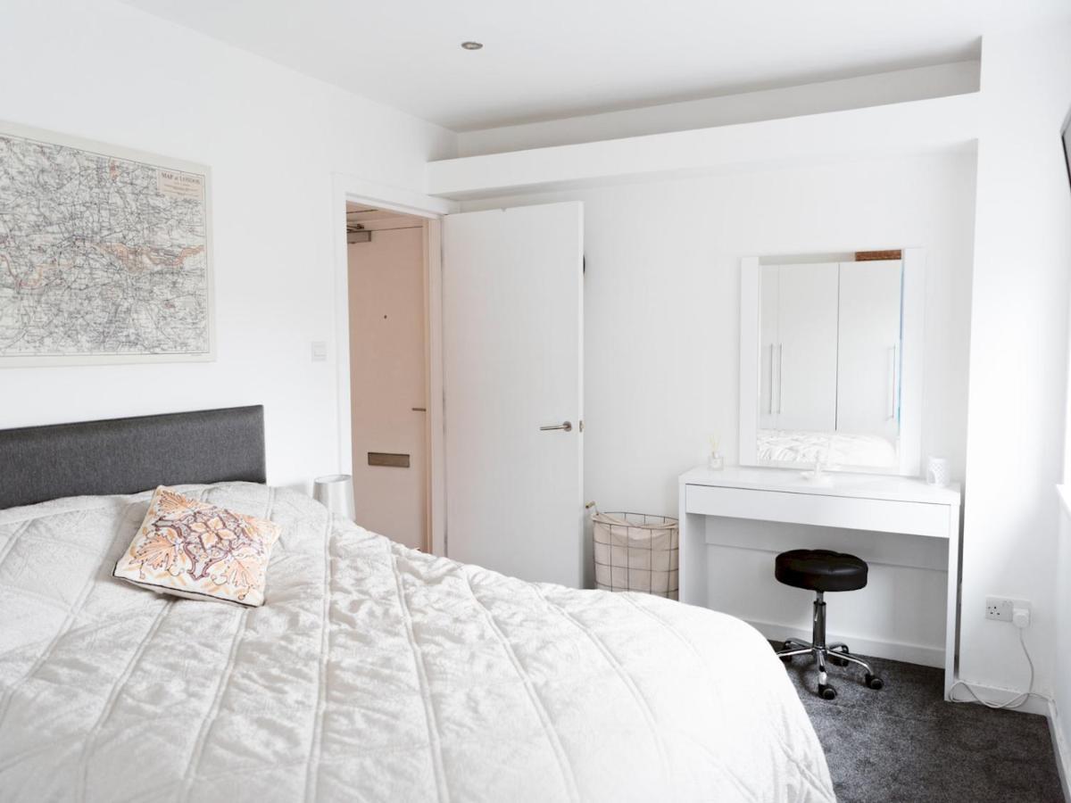 Pass The Keys Stylish 2Bed Rental Unit Glasgow Green Extérieur photo
