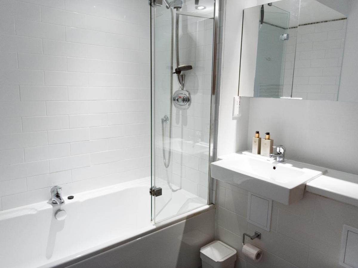 Pass The Keys Stylish 2Bed Rental Unit Glasgow Green Extérieur photo